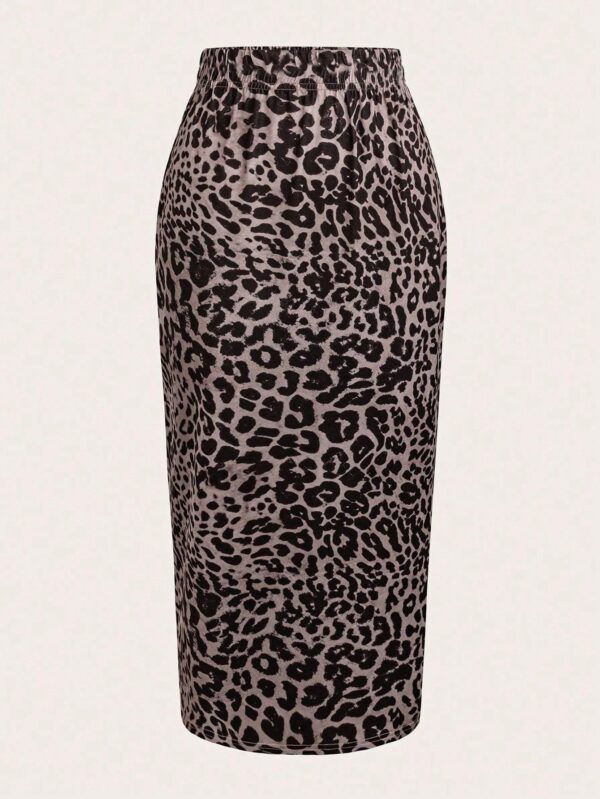 Women's High-Waisted Bodycon Leopard Print Skirt with European and American Casual Elegance